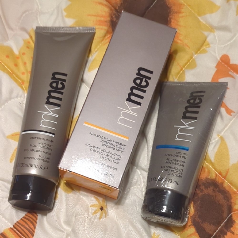 Daily Facial Moisturizer and Advanced Facial Hydrator Set - Gray